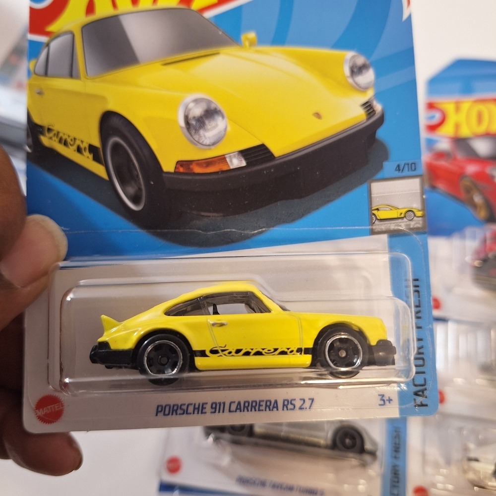 Hot Wheels‎ 12 Porsche Zamac Neon Speeders & Matchbox & Target Red Edition - Picture 8 of 16